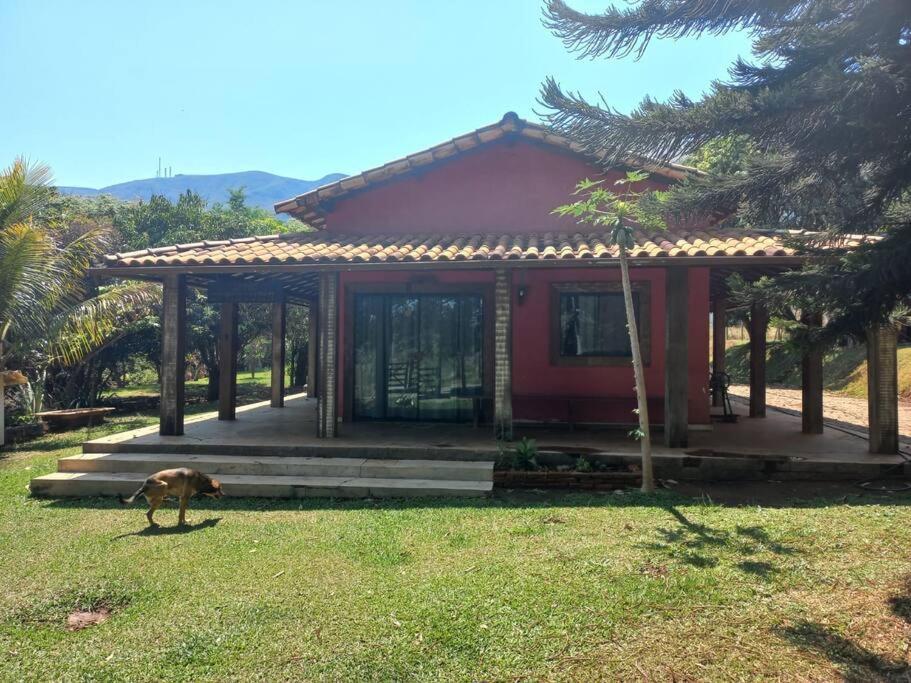브루마지뉴 Sitio Da Tia Lucia Perto Da Montanha 빌라 외부 사진